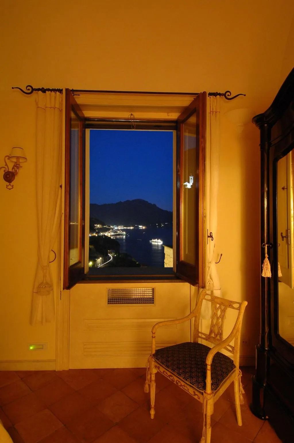 Room, Villa Alba d'Oro - Historic Luxury Villa, Naples