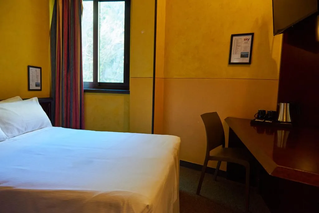 SINGLE STANDARD Room, Concorde, Milan