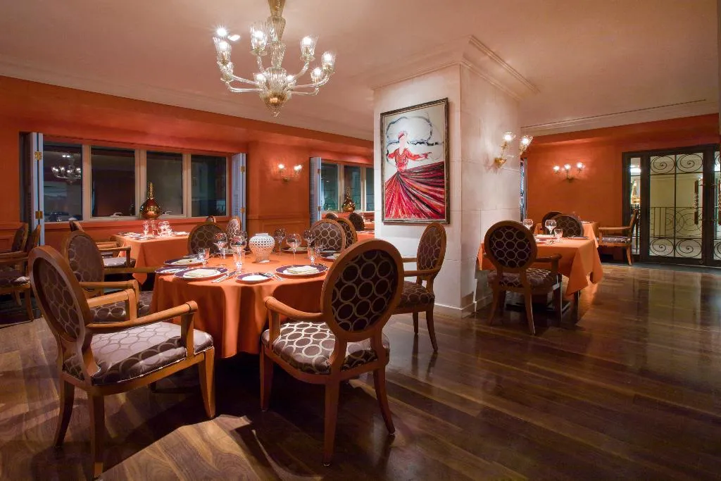 Restaurant, Kempinski Nile Hotel Garden City Cairo, Cairo