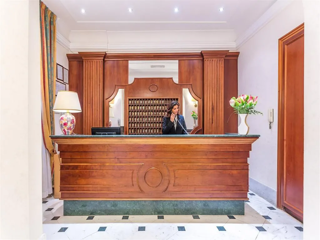 Lobby, Raeli Hotel Lux, Rome