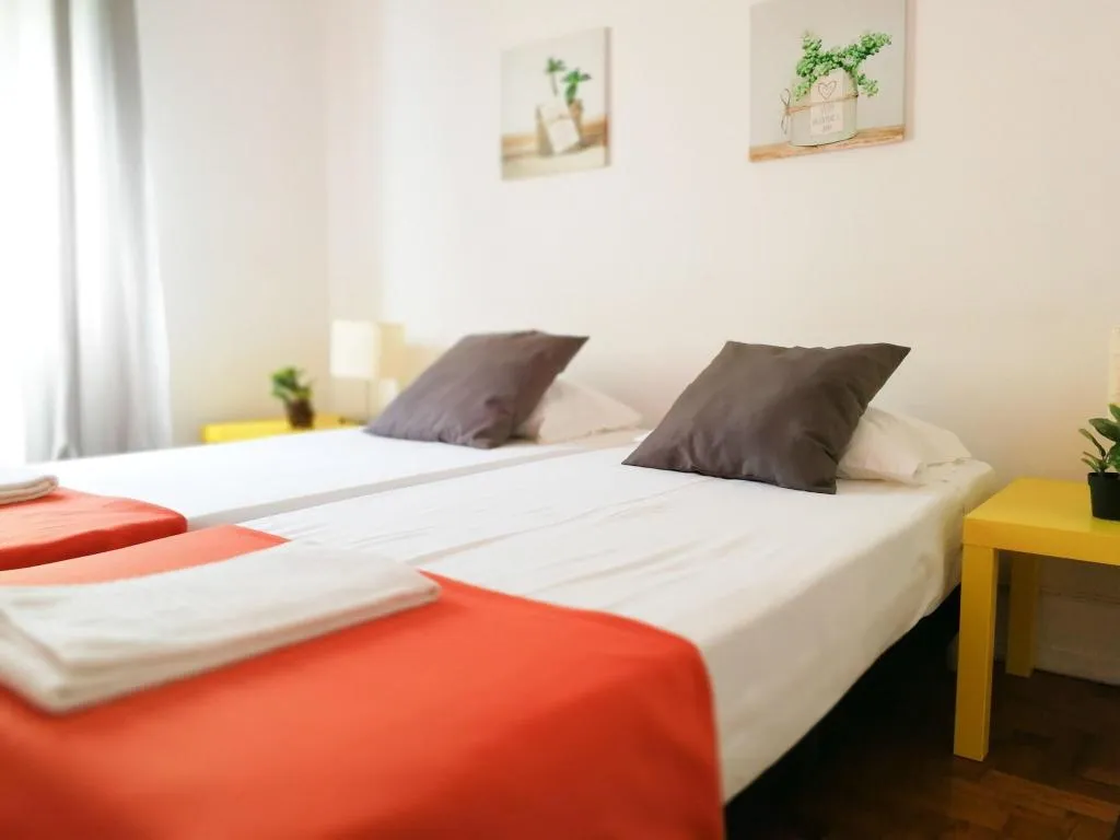 Room, Castilho 63, Lisbon