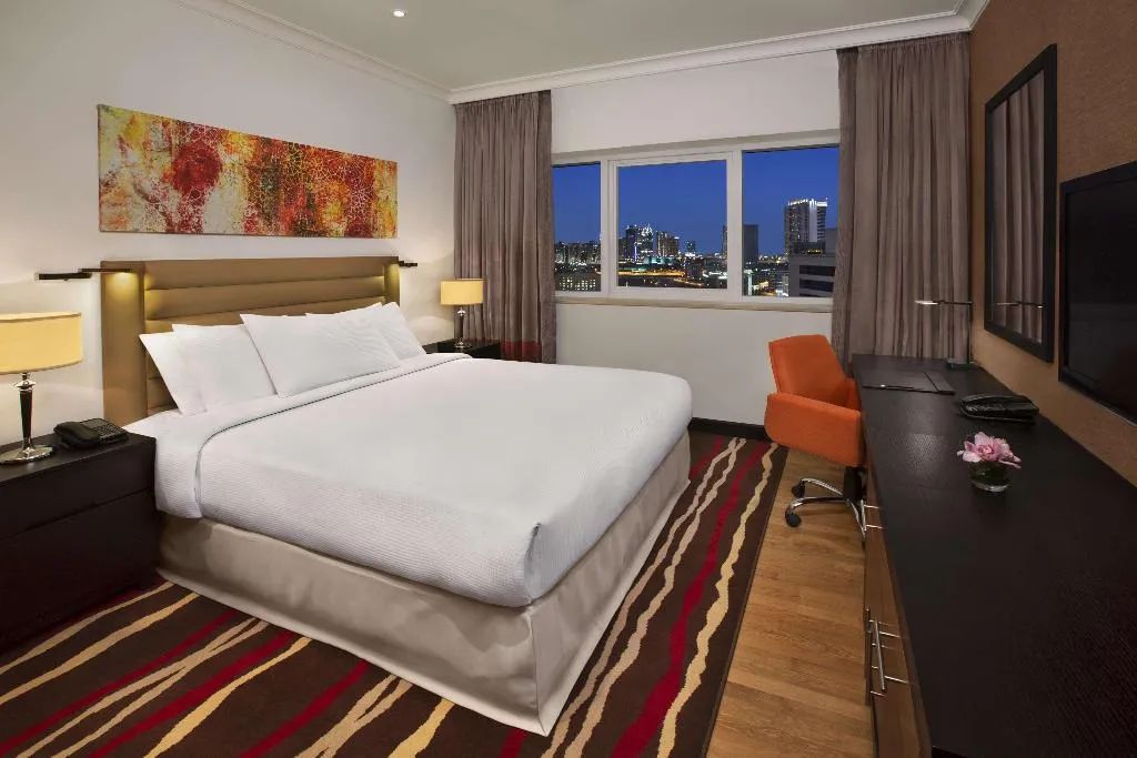 Room, DoubleTree by Hilton Hotel & Residences Dubai Al B, Dubai
