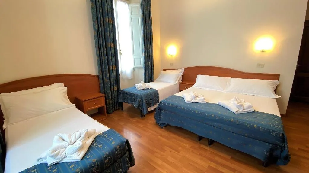 Room, Soggiorno Madrid, Florence