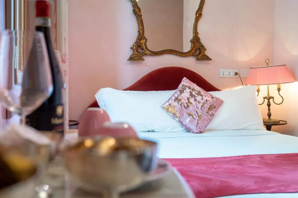 DOUBLE CLASSIC DOUBLE BED Room, Palazzo Sanluca, Venice