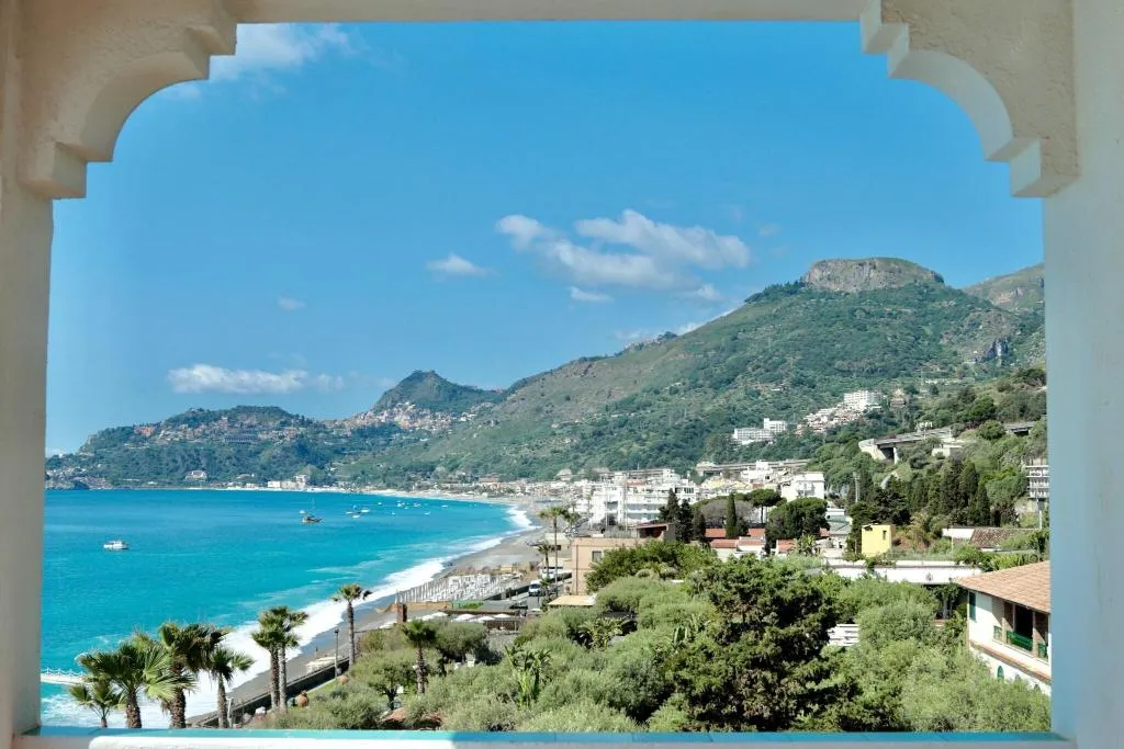 TRIPLE SEA VIEW WITH BALCONY Room, Park Hotel Silemi, Catania