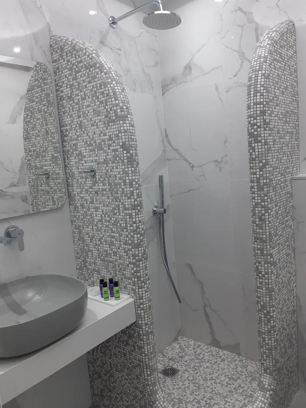Double or Twin STANDARD Room, Emmanuela Studios, Santorini