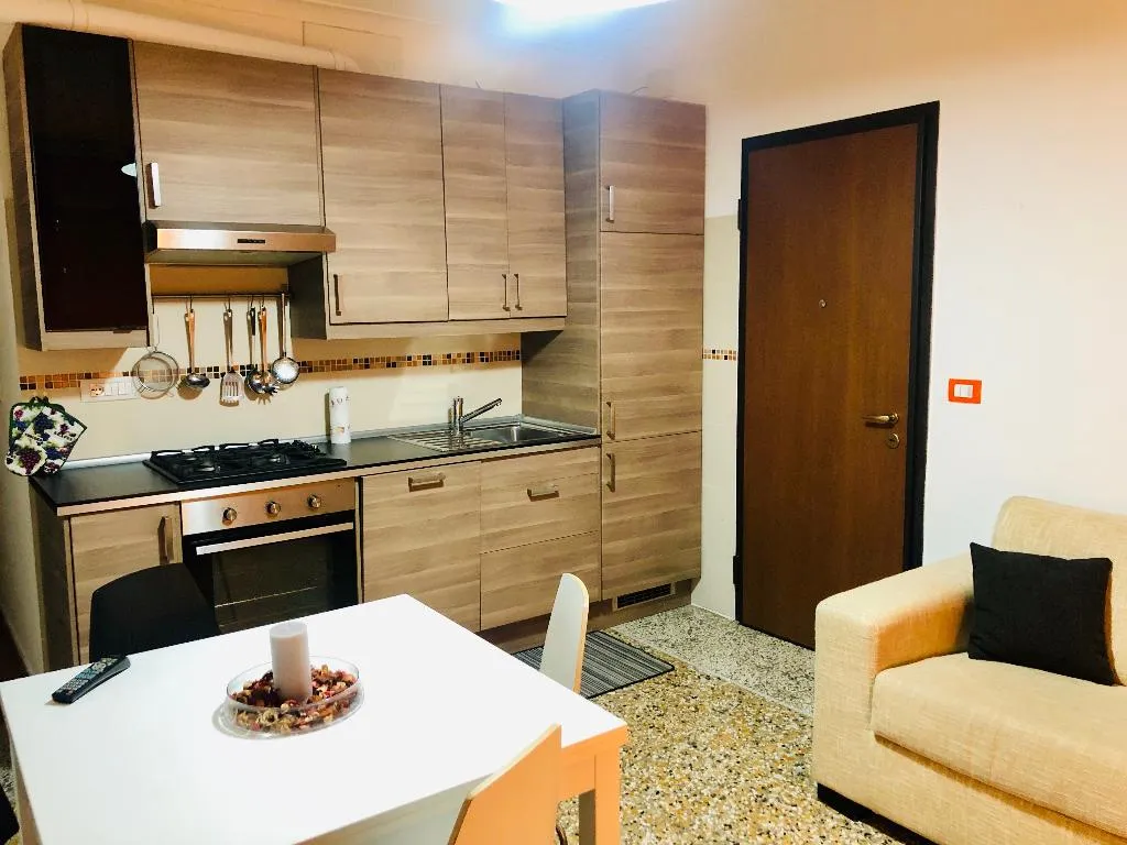 APARTMENT STANDARD Room, Relais Piazza del Plebiscito, Naples