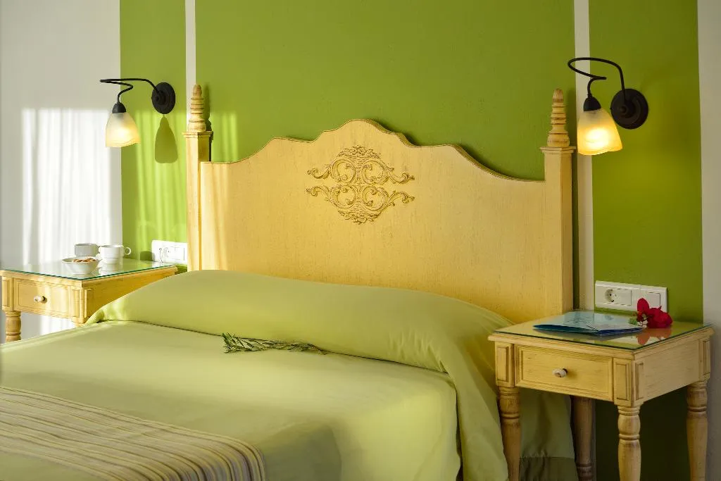 Double or Twin SIDE SEA VIEW Room, Pelican, Mykonos