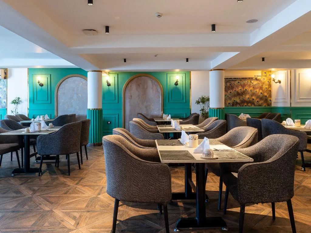 Restaurant, Panorama Ramsis Hotel & Cafe, Cairo