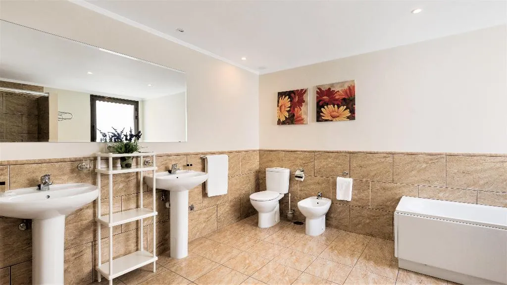 VILLA STANDARD Room, Villa Marina Puerto Banus, Costa Del Sol