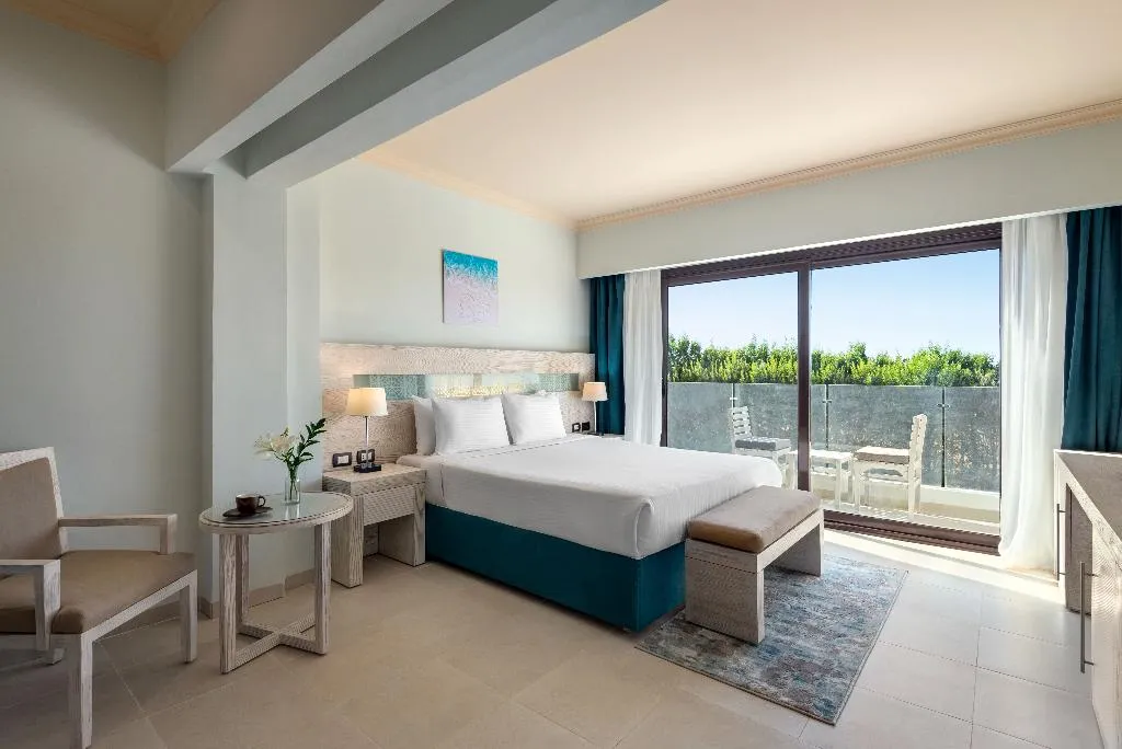 FAMILY ROOM TWO BEDS Room, Mövenpick Waterpark Resort & Spa Soma Bay, Red Sea Riviera