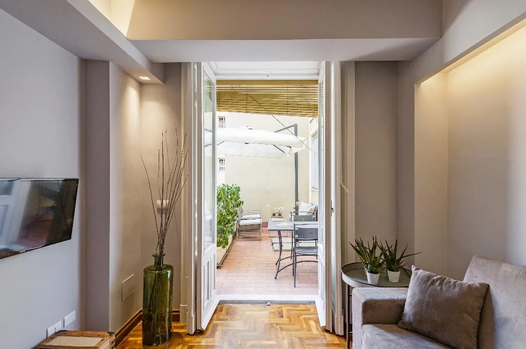 APARTMENT DELUXE WITH TERRACE Room, Ferrini Home Residence 150, Catania