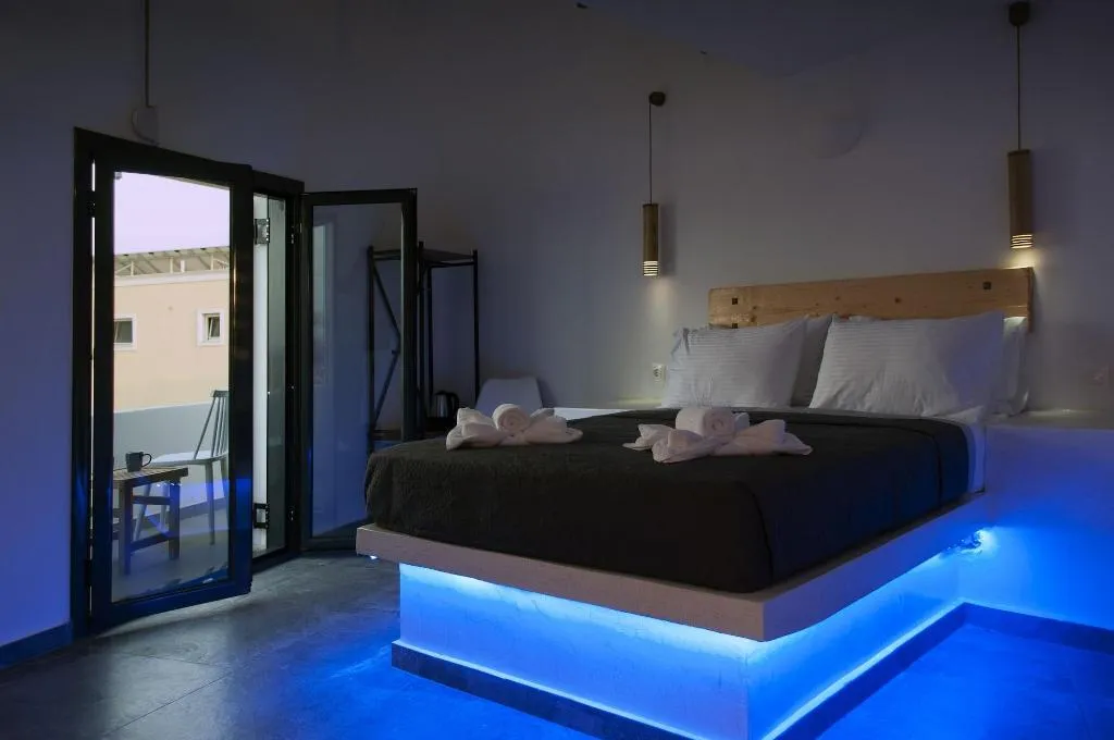 Room, Sun Springs, Santorini