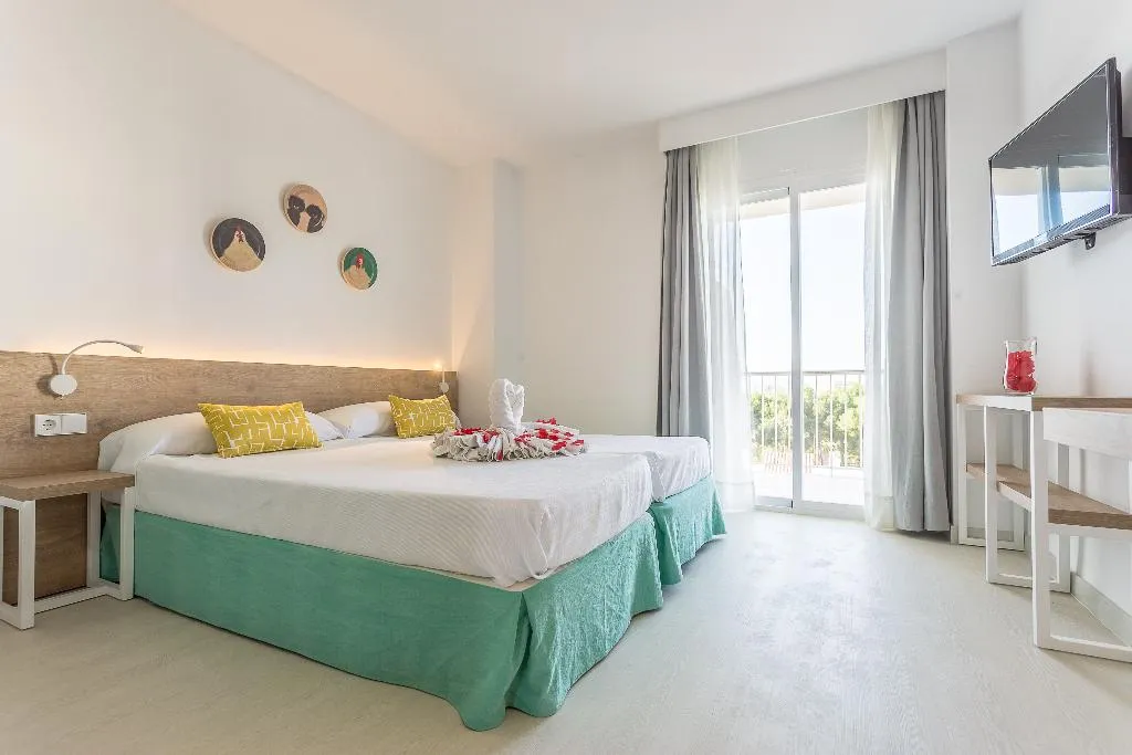 STUDIO STANDARD Room, Caprice Tamarindos Apartments, Majorca