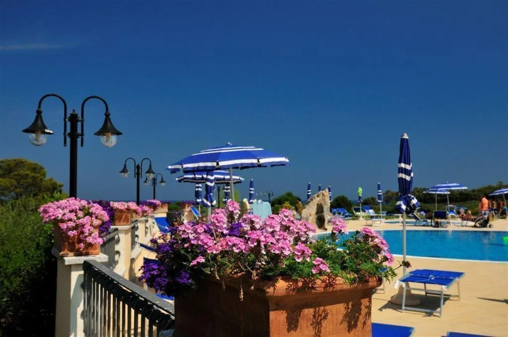 Terrace, Baia Del Porto, Olbia