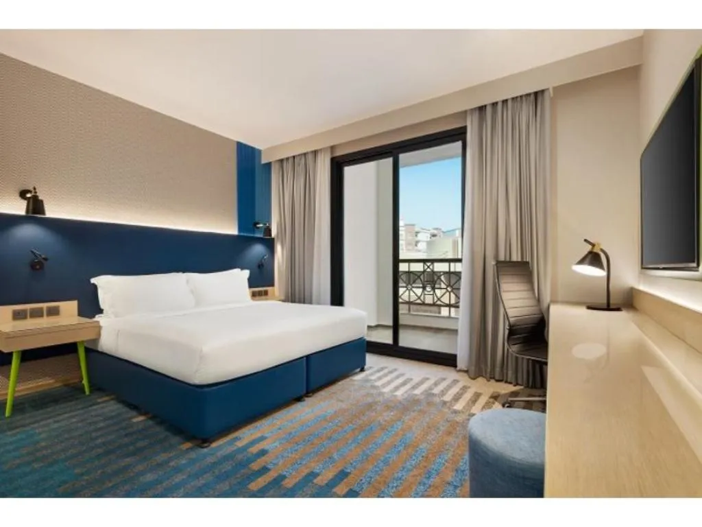 SUITE EXECUTIVE Room, La Quinta by Wyndham Dubai Jumeirah, Dubai