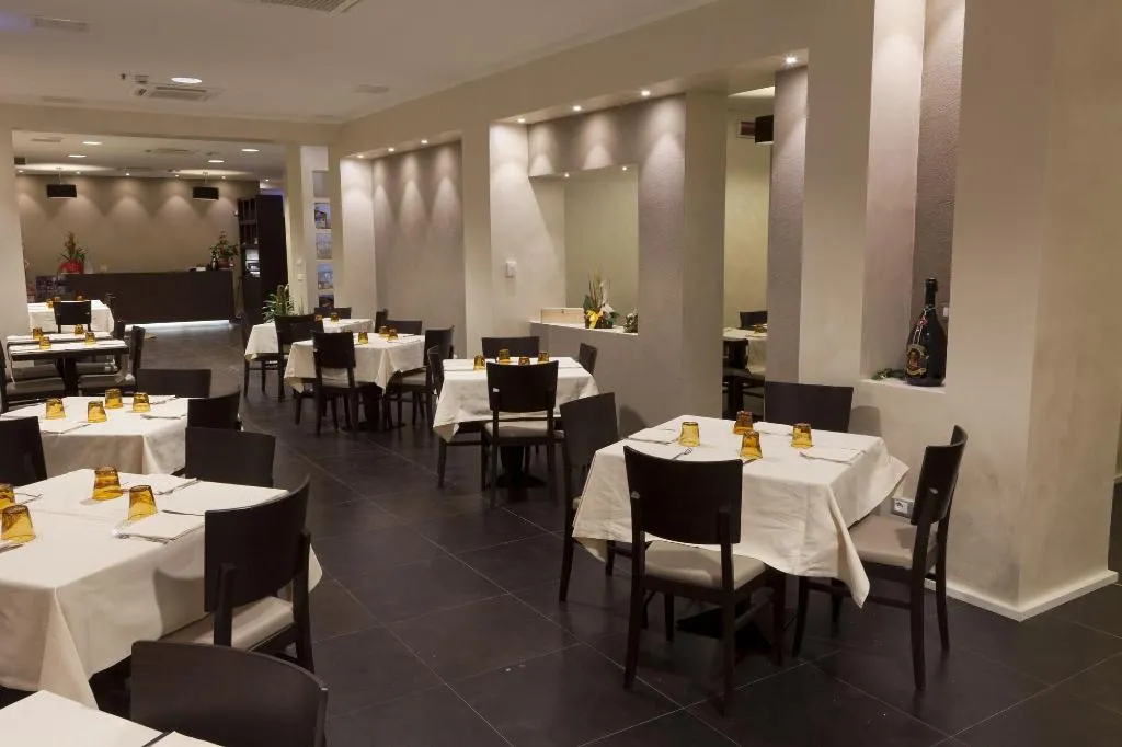 Restaurant, La Compagnia Del Viaggiatore, Rome
