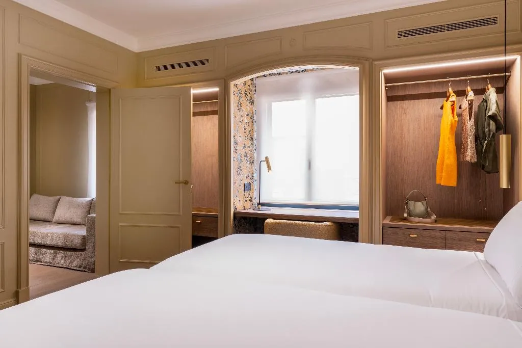 Room CAPACITY 3 Room, El Avenida Palace, Barcelona