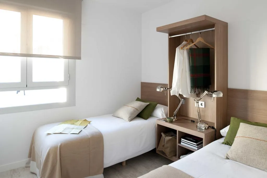 APARTMENT CAPACITY 6 TWO BEDROOMS Room, Eric Vokel Boutique Apart Sagrada Familia Suites, Barcelona