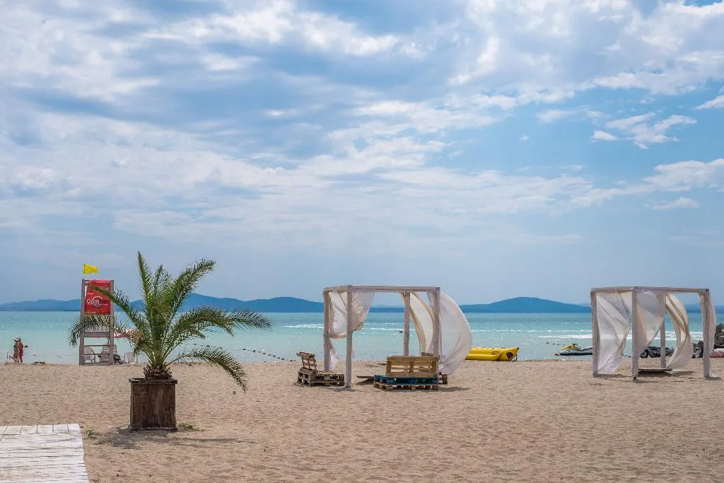 Beach, Clara Aparthotel & Residence, Bourgas