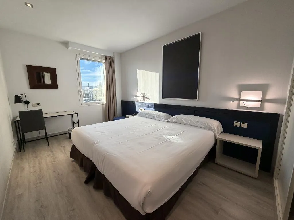 DOUBLE STANDARD Room, Amura Alcobendas, Madrid