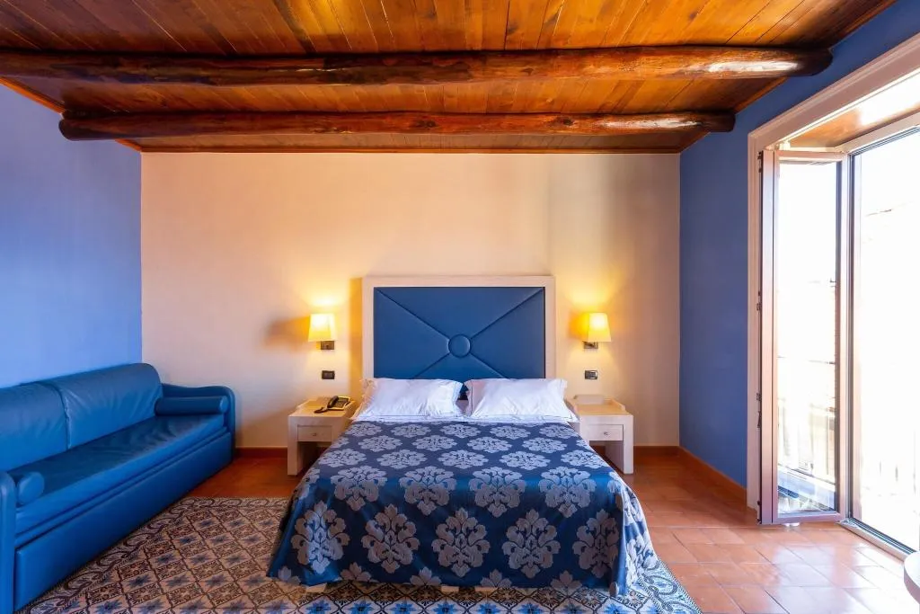 DOUBLE DELUXE Room, Maison Tofani, Naples