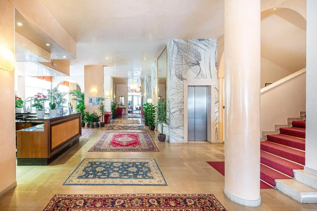Lobby, Royal, Venice