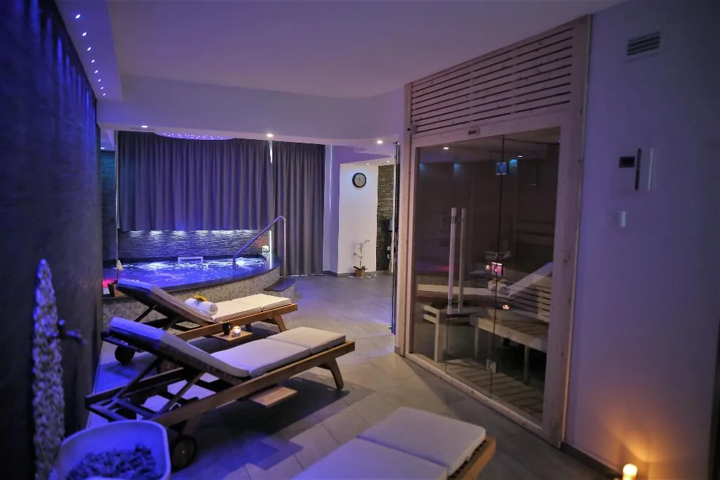 Sports and Entertainment, Mareneve Resort, Catania