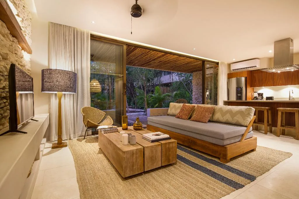 APARTMENT THREE BEDROOMS WITH PRIVATE POOL Room, Copal Tulum Hotel, Cancun Area