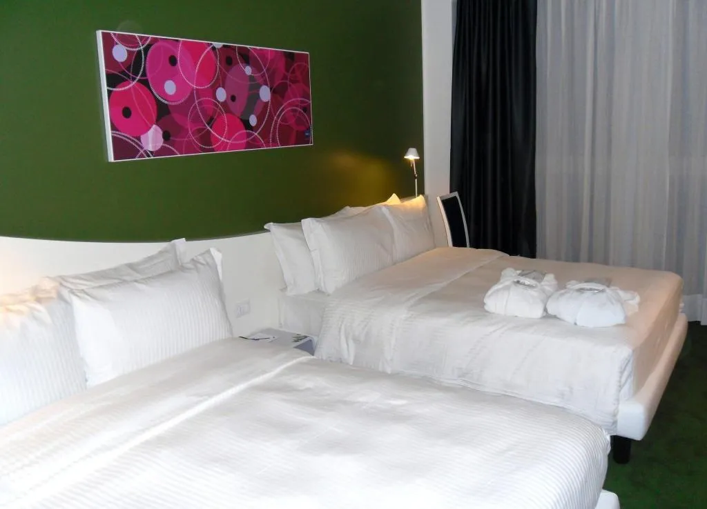 QUADRUPLE SUPERIOR Room, Idea Hotel Milano Malpensa Airport, Milan