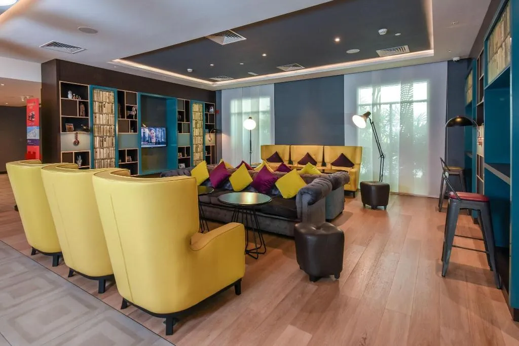 Lobby, Premier Inn Dubai Investments Park, Dubai