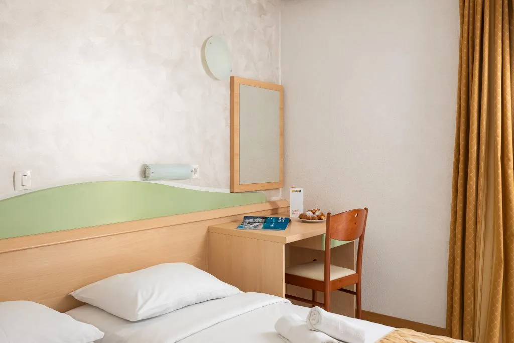 Double or Twin ECONOMY Room, Hotel Narcis, Istria