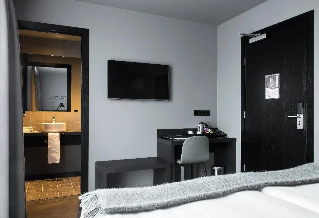 DOUBLE STANDARD Room, Skuggi Hotel by Keahotels, Reykjavik