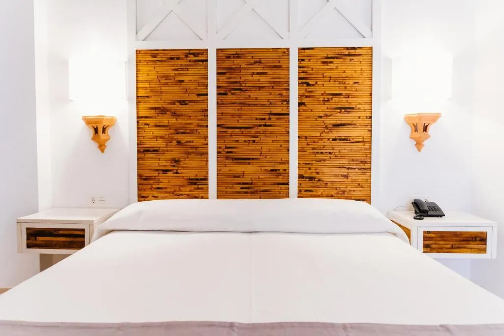 APARTMENT TWO BEDROOMS Room, Parque del Sol, Tenerife