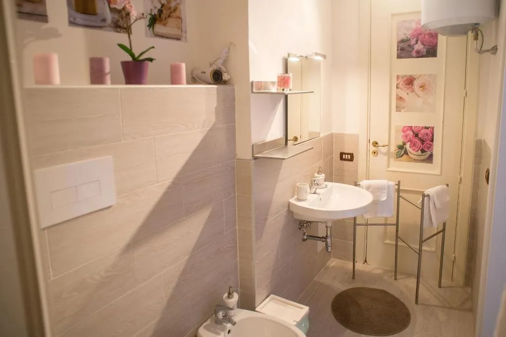 Room, B&B Cuore di Napoli, Naples