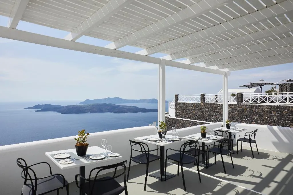 Restaurant, Petit Palace, Santorini