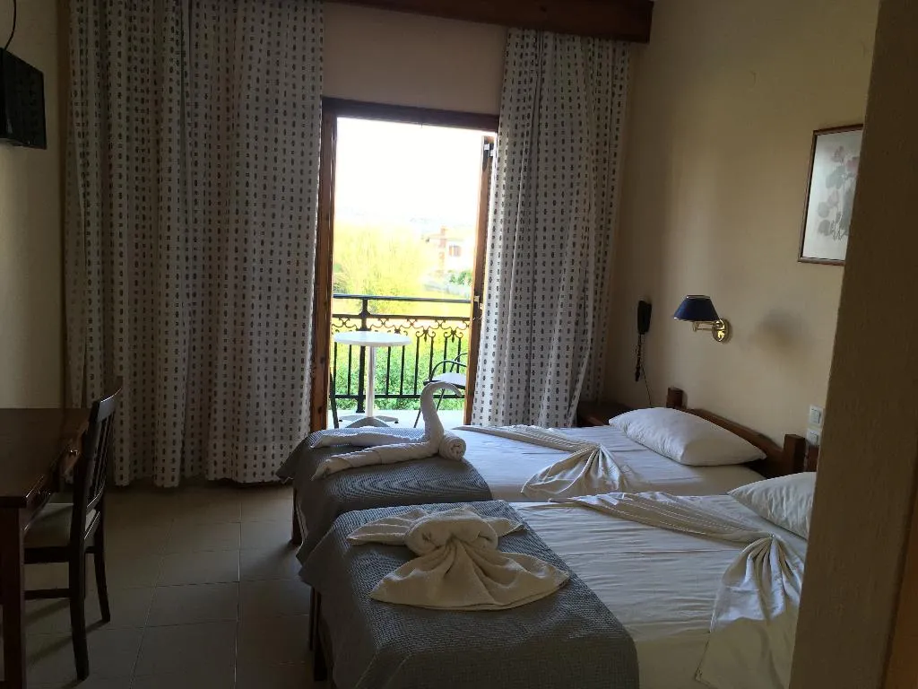 Double or Twin STANDARD Room, Vontzos, Skiathos