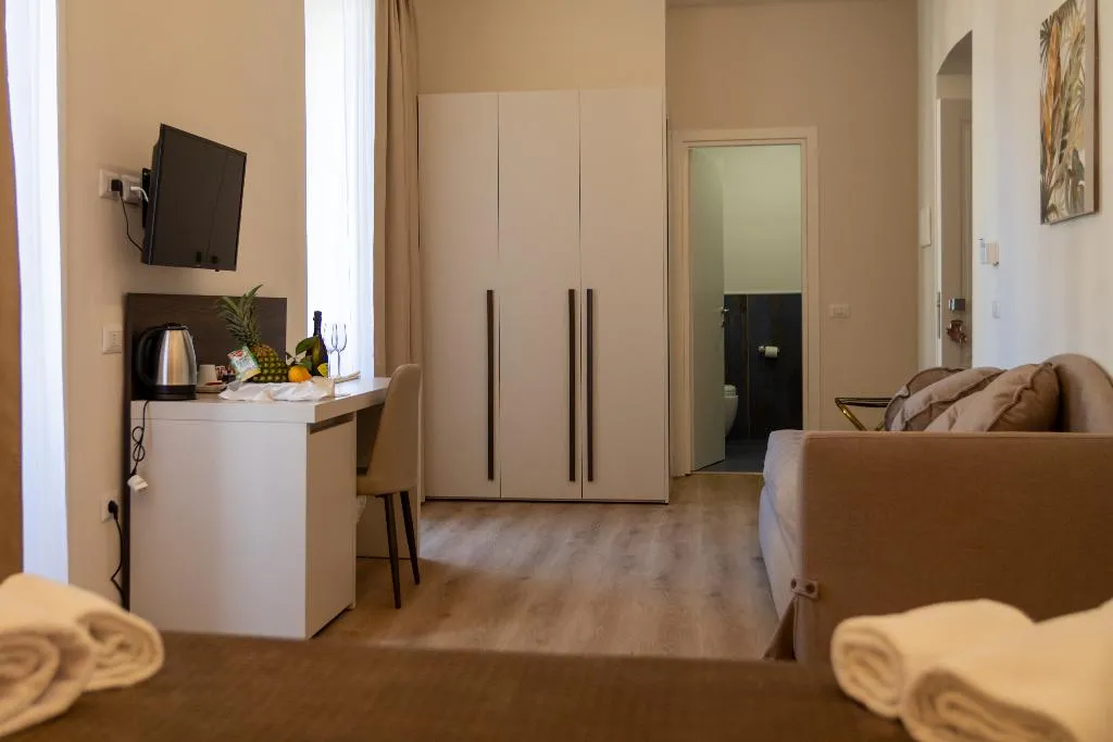 JUNIOR SUITE STANDARD Room, Palazzo Cappuccini Art Relais, Naples