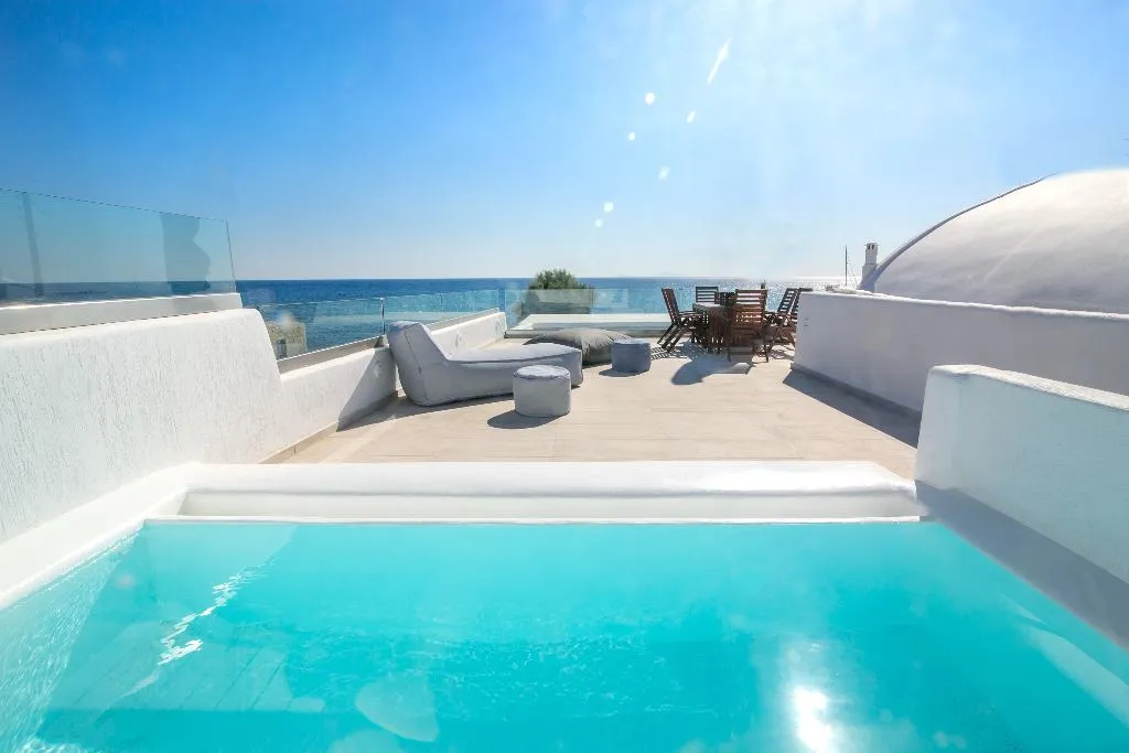 SUITE DELUXE WITH JACUZZI Room, Aegean Melody Suites, Santorini