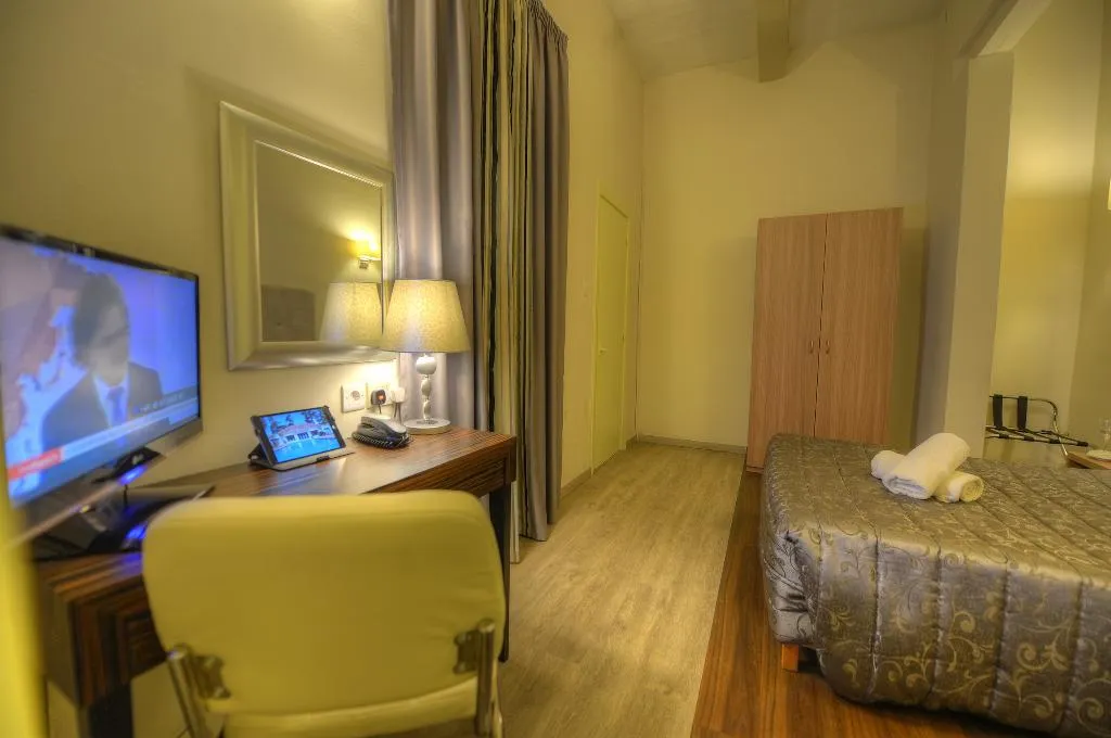 DOUBLE SINGLE USE ECONOMY Room, Europa Hotel Malta, Malta