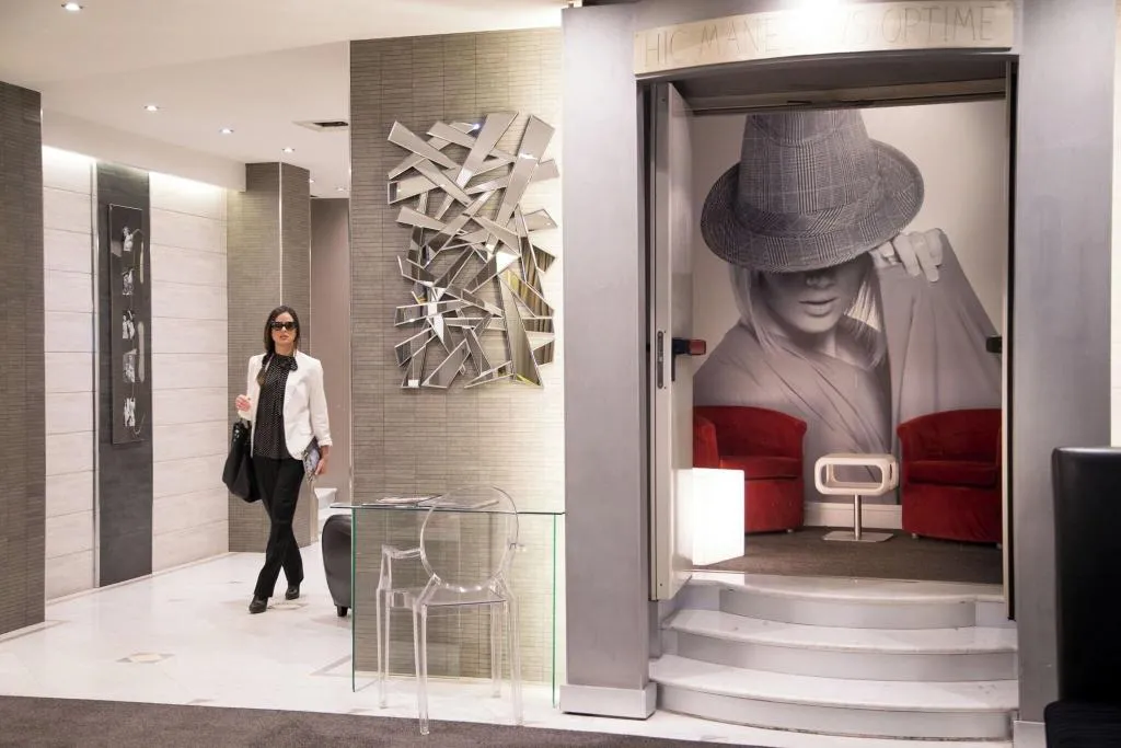 Lobby, Ariston, Rome