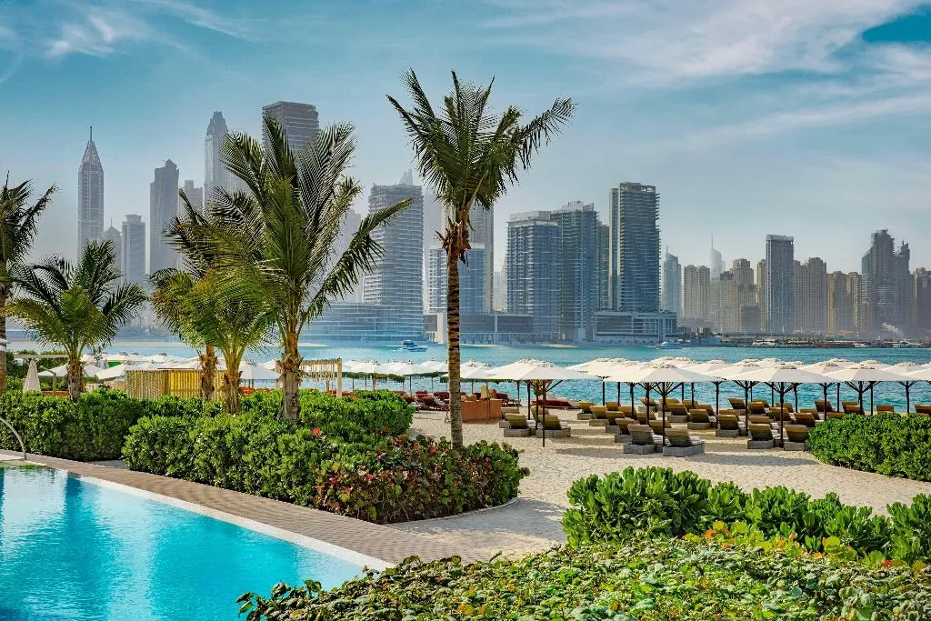 Beach, NH Collection Dubai The Palm, Dubai