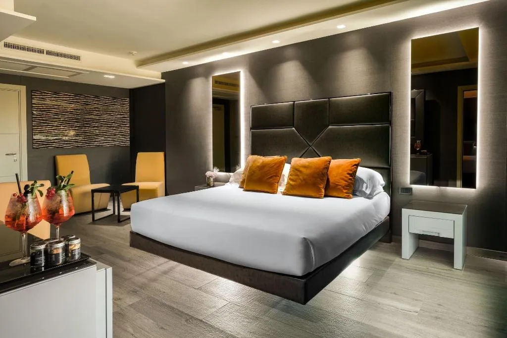 Room, Resort Tre Fontane, Naples