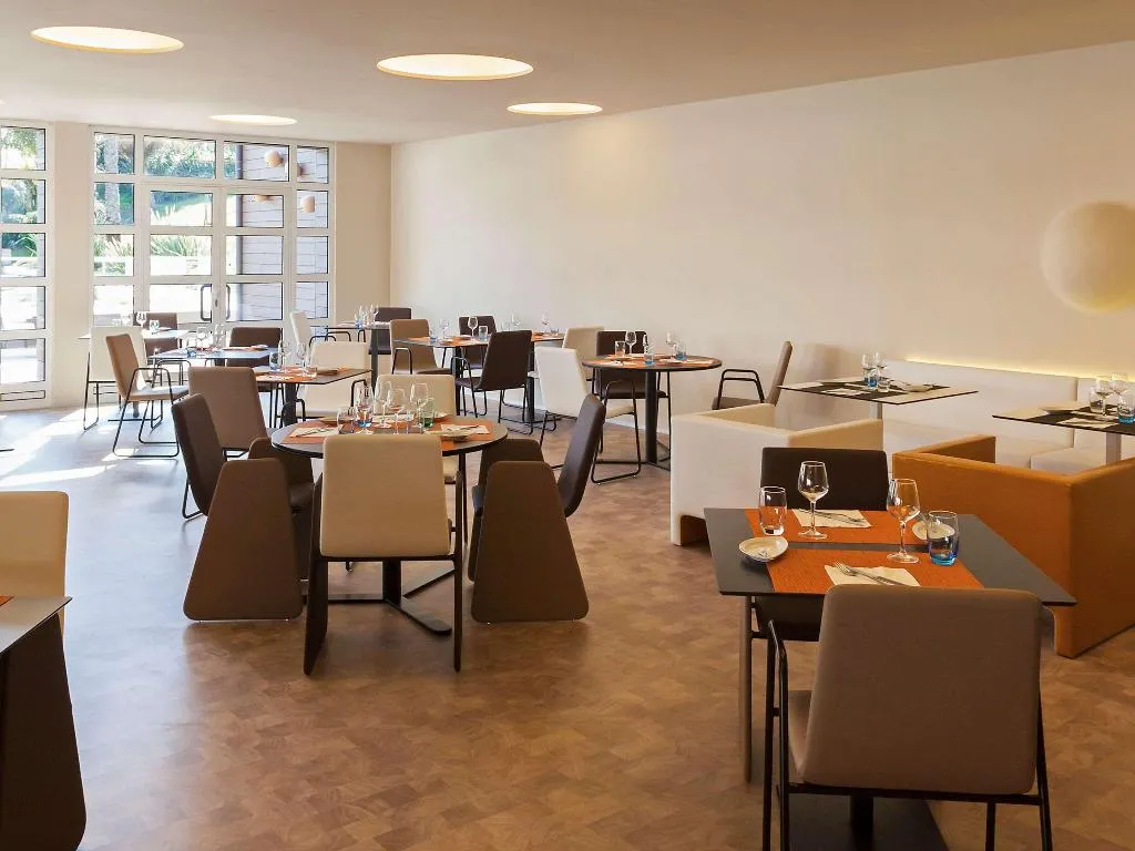 Restaurant, Novotel Setubal, Lisbon