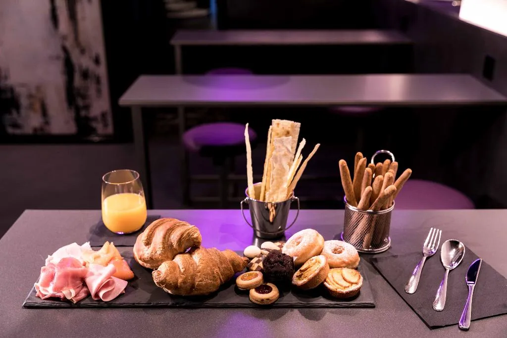 Bar, Heart Hotel, Milan
