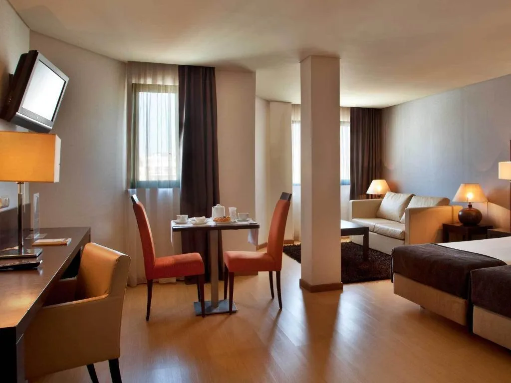 JUNIOR SUITE STANDARD Room, Turim Iberia Hotel, Lisbon