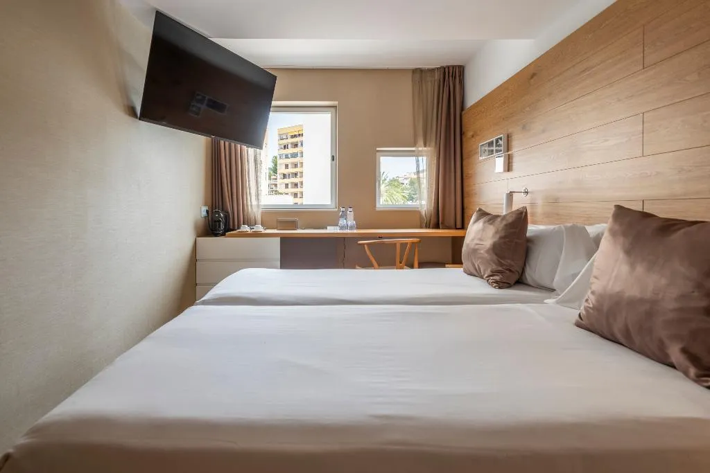 SINGLE COMFORT Room, Leonardo Boutique Hotel Port Portals - Adults only, Majorca