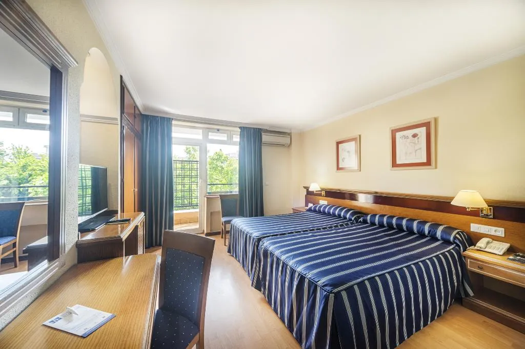 Double or Twin STANDARD Room, Óbal Hotel Marbella, Costa Del Sol