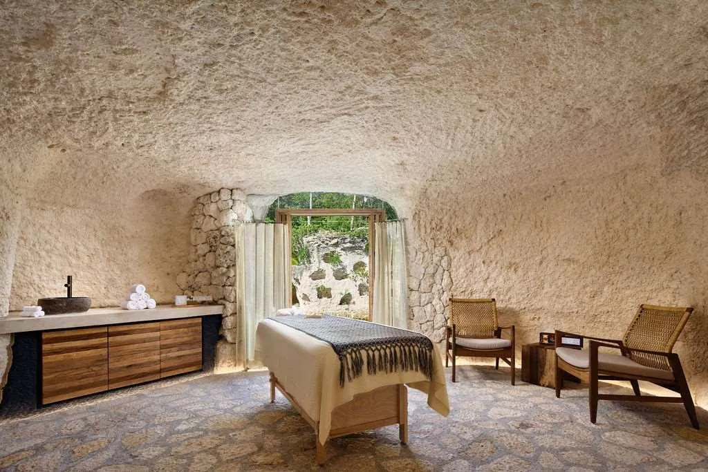 Sports and Entertainment, Hotel Xcaret Arte All Inclusive, Cancun Area