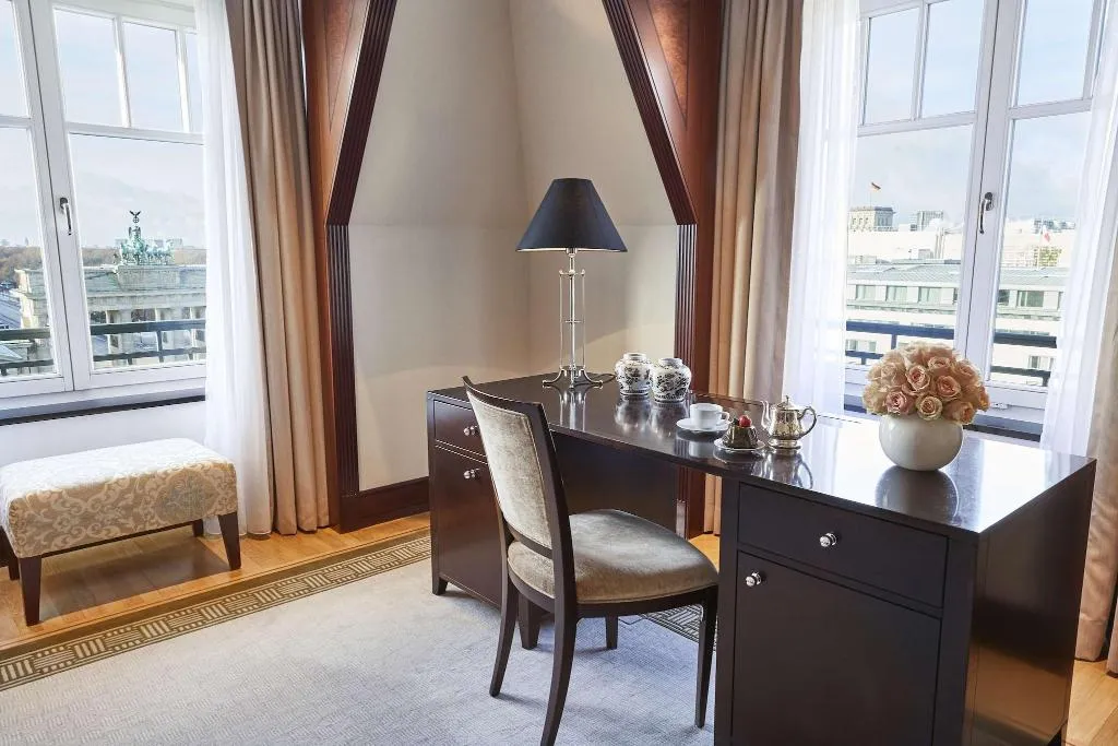 Room, Adlon Kempinski Berlin, Berlin